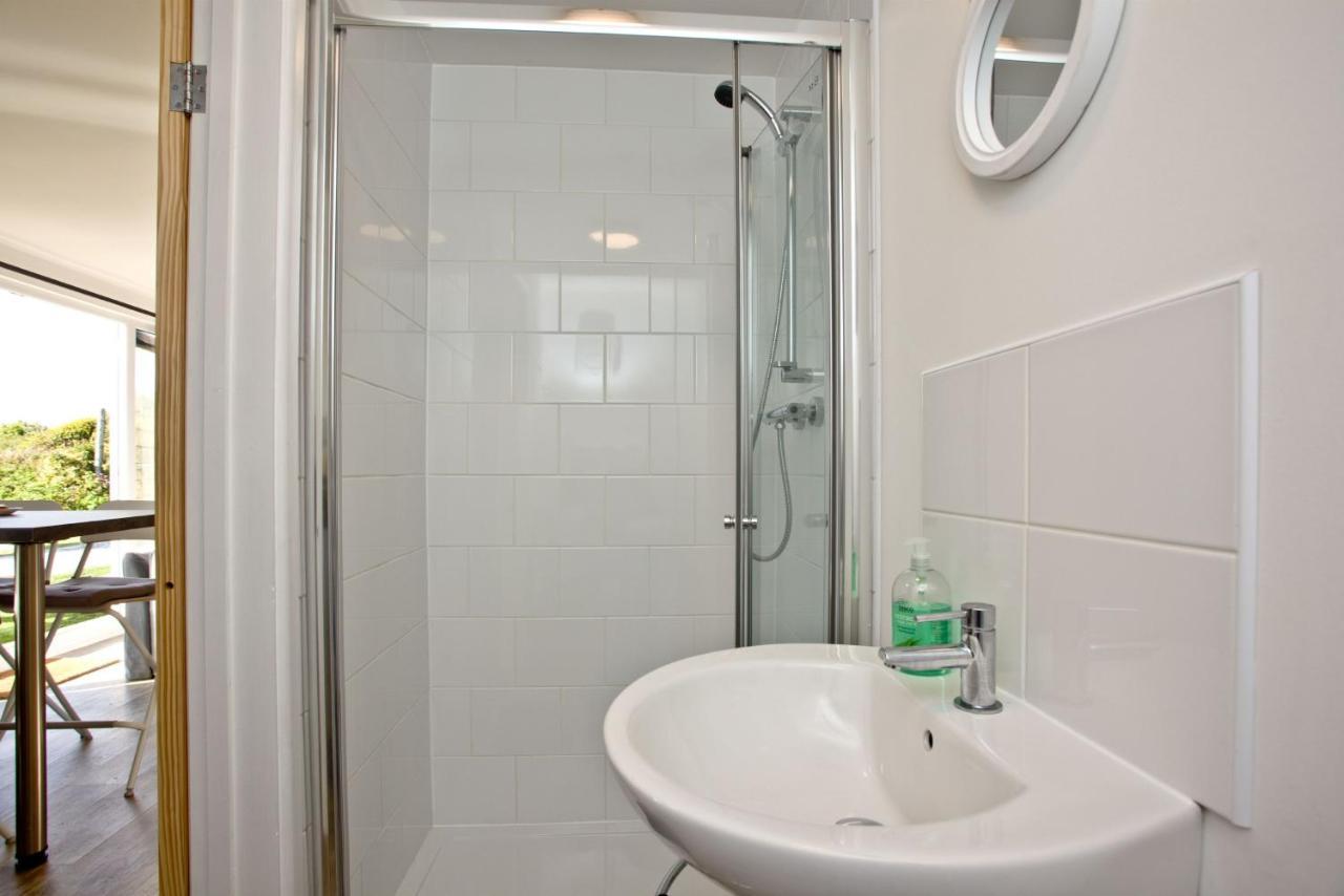 Wheal Rose -Beautifully Fitted Lodge Helston Cornwall Dış mekan fotoğraf