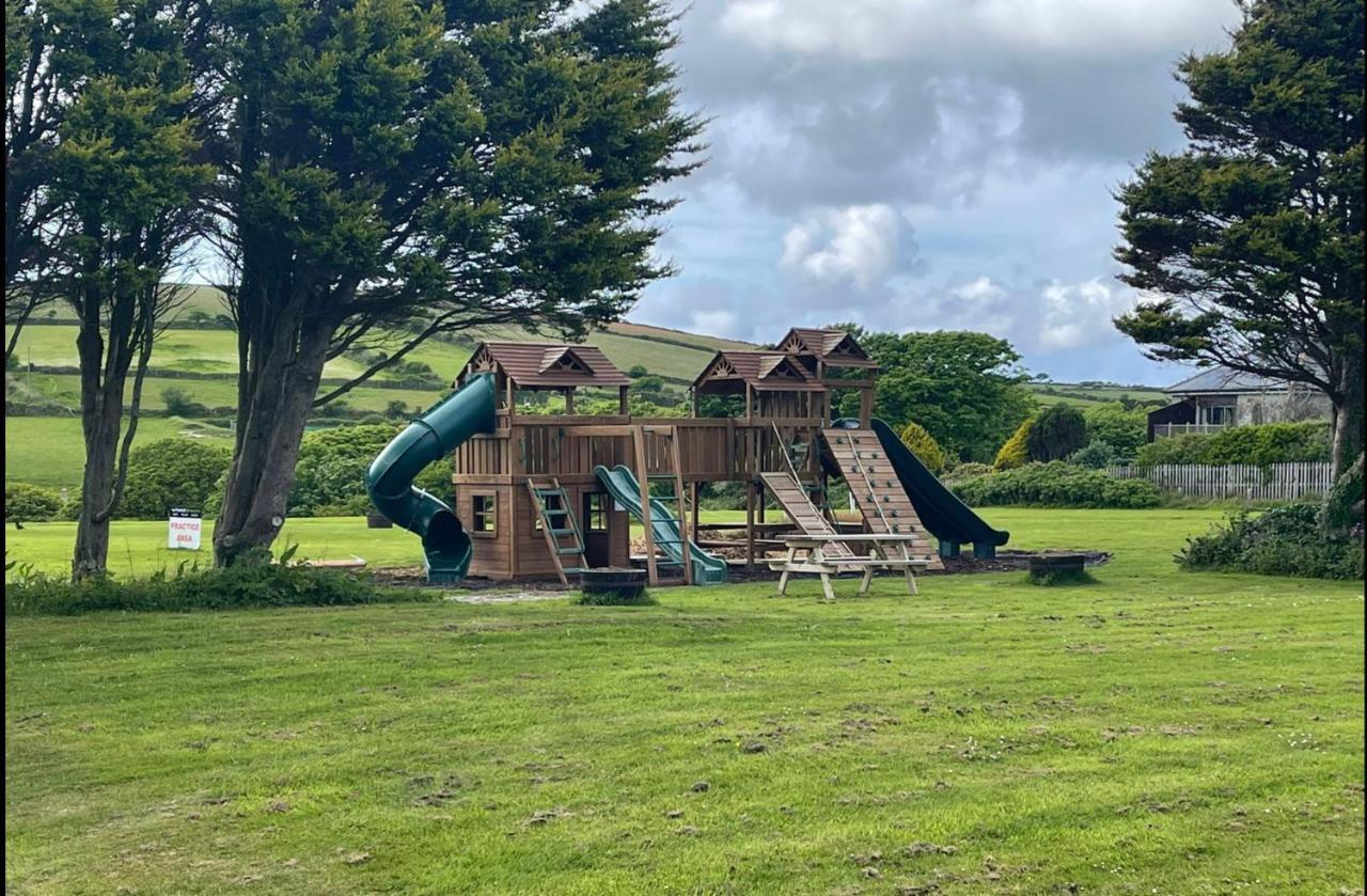 Wheal Rose -Beautifully Fitted Lodge Helston Cornwall Dış mekan fotoğraf